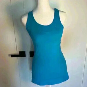 Lucy workout tank XS blue fitted wide strap yoga gym athletic activewear sporty